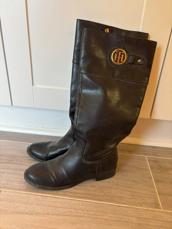 Tommy Hilfiger Shoes - Tommy Hilfiger Black Leather Knee-High Logo Boots